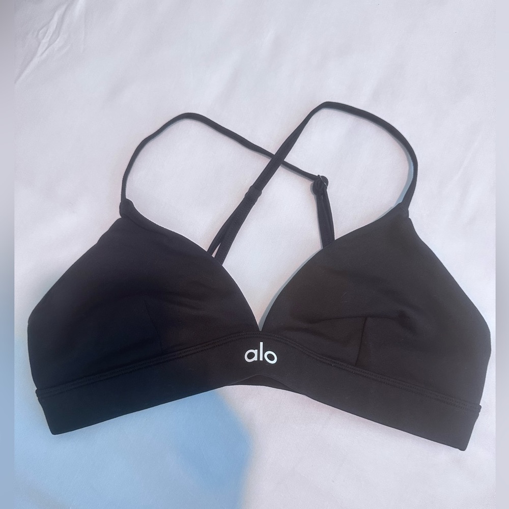 Alo yoga matching leggings and bra top set